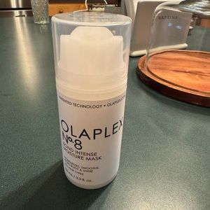 Olaplex number 8 moisture mask, used a few times